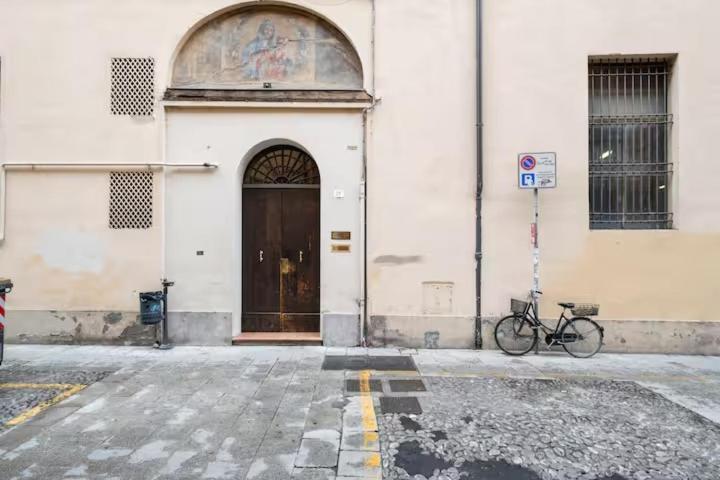 Pratello Elegante E Raffinata Mansarda Leilighet Bologna Eksteriør bilde